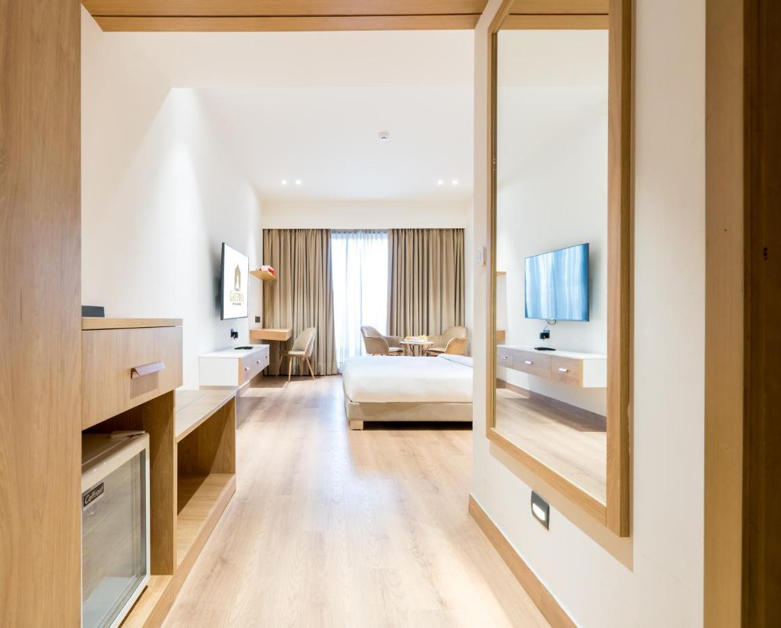 Dayal Gateway Hotel ลัคเนา ภายนอก รูปภาพ